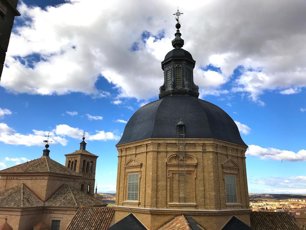 Oasis Backpackers' Toledo Hostel Bagian luar foto